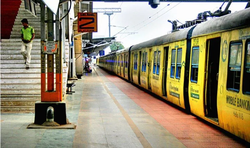 28 जून को होगी 23 रेलवे स्‍टेशनों की नीलामी, विश्वस्तरीय बनाने के लिए सरकार सौंप रही है निजी हाथों में- India TV Paisa