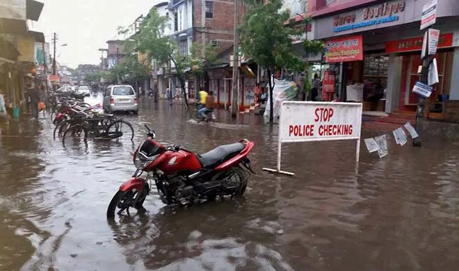 Flood and landslides hit Assam 13000 affected- India TV Hindi