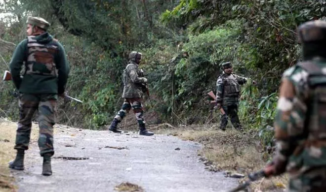 Four militants killed in retaliatory firing by CRPF police...- India TV Hindi