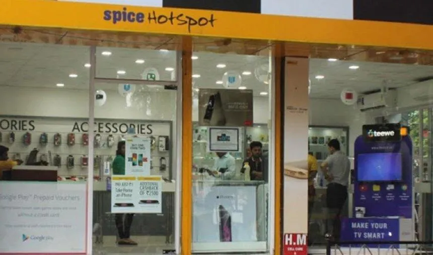 स्‍पाइस ने भारतीय बाजार में की धमाकेदार रीएंट्री, तीन स्‍मार्टफोन सहित लॉन्‍च किए 8 मोबाइल फोन- India TV Paisa