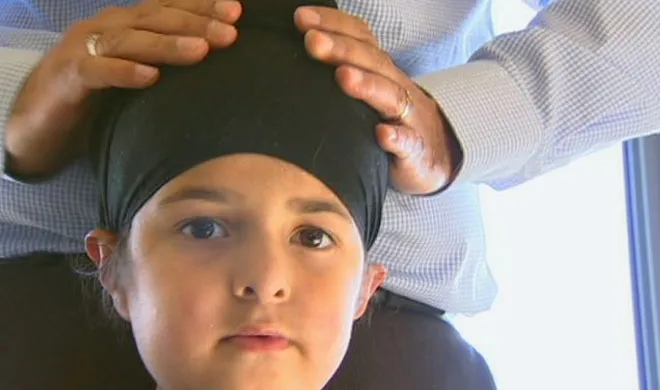 Melbourne Sikh family challenge inclusive Christian school...- India TV Hindi