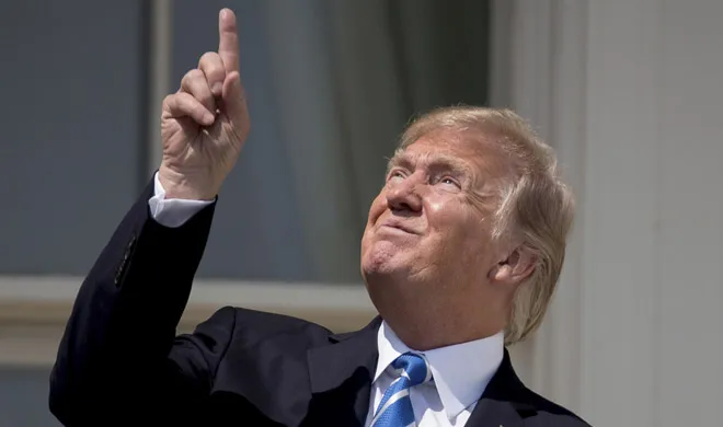 Donald Trump Solar Eclipse- India TV Hindi