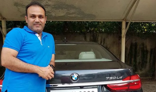 virender sehwag with his bmw car- India TV Hindi