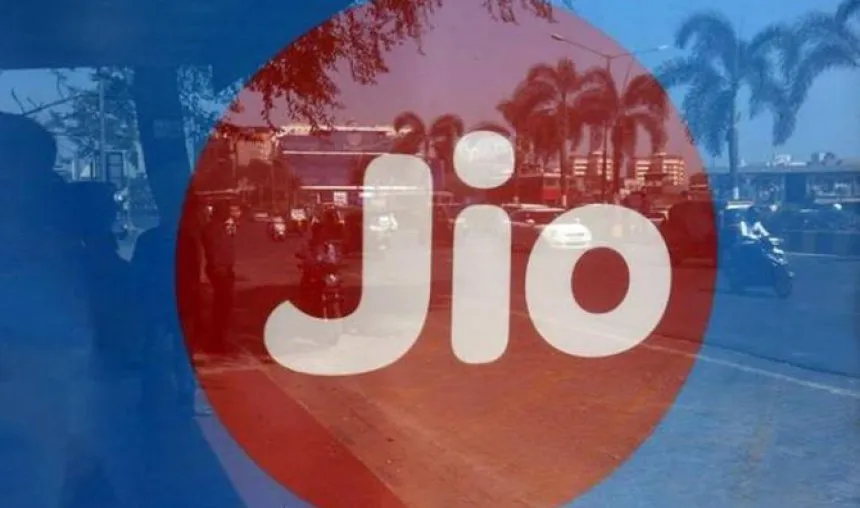Reliance Jio 2018 में लॉन्‍च करेगी अपना वर्चुअल रियल्‍टी एप, मचाएगी नया हंगामा- India TV Paisa