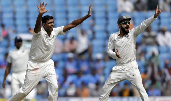 Ashwin and Kohli | AP Photo- India TV Hindi