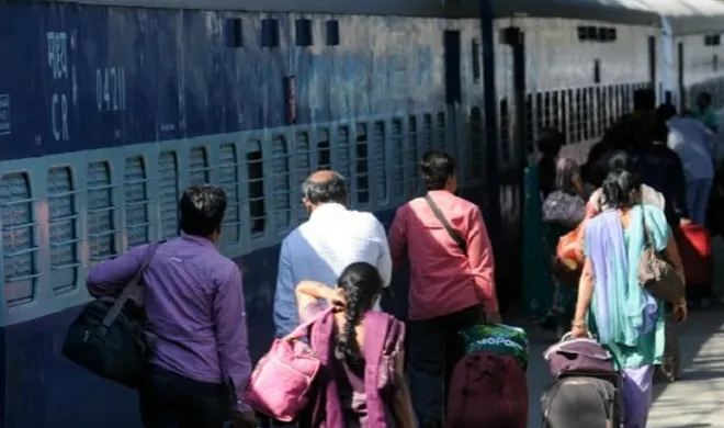 trains- India TV Hindi