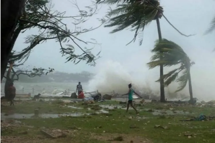 cyclone-ockhi- India TV Hindi