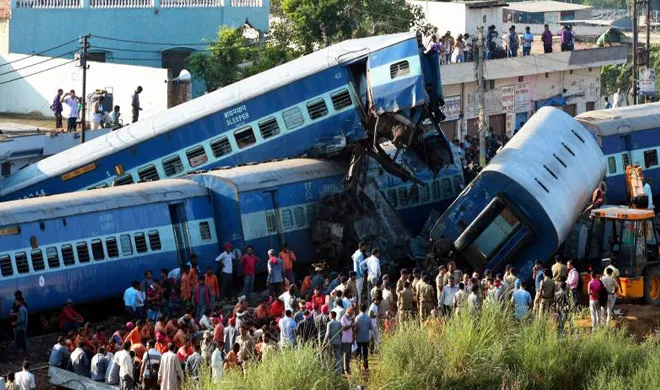 utkal express train derail- India TV Hindi