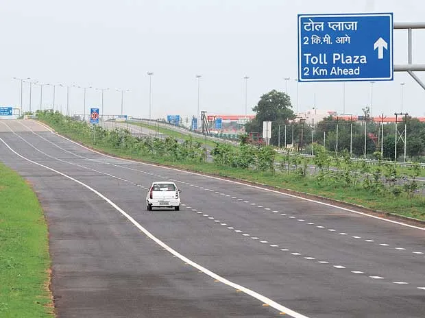toll plaza- India TV Paisa