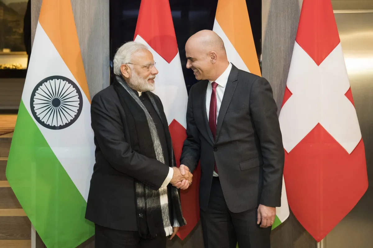 PM MODI IN DAVOS- India TV Paisa