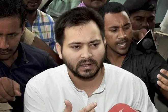 Fodder-Scam-Tejashwi-Yadav-and-others-served-Contempt-notice- India TV Hindi