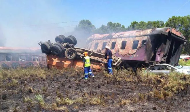 4 killed 40 wounded in train crashes in South Africa- India TV Hindi
