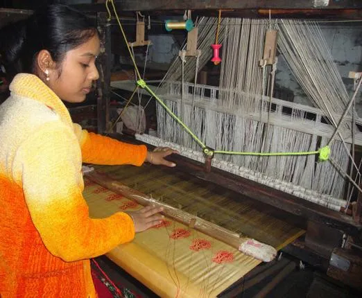 weaving Industry - India TV Paisa