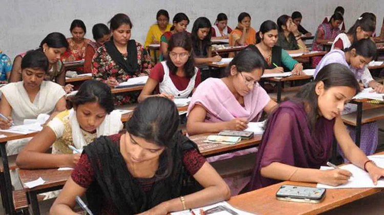 Tentative Date for UP Board Class 10th Result 2018 is 15th of April 2018 | PTI Photo- India TV Hindi