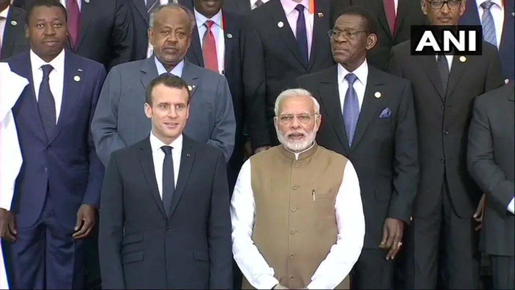  फ्रांस के राष्ट्रपति...- India TV Hindi