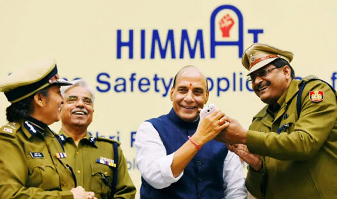 Rajnath Singh with BS Bassi during the launch of 'Himmat' | PTI Photo- India TV Hindi