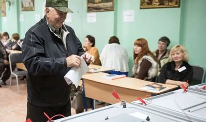 Voting process begins for presidential election in Russia - India TV Hindi