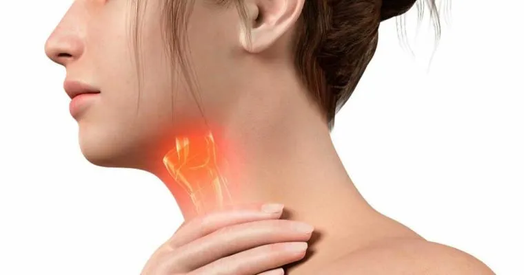 Thyroid signs and symptoms in women 
 - India TV Hindi
