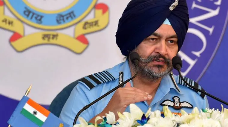 Chinese Air Force increasing deployment in Tibet, says IAF Chief BS Dhanoa- India TV Hindi