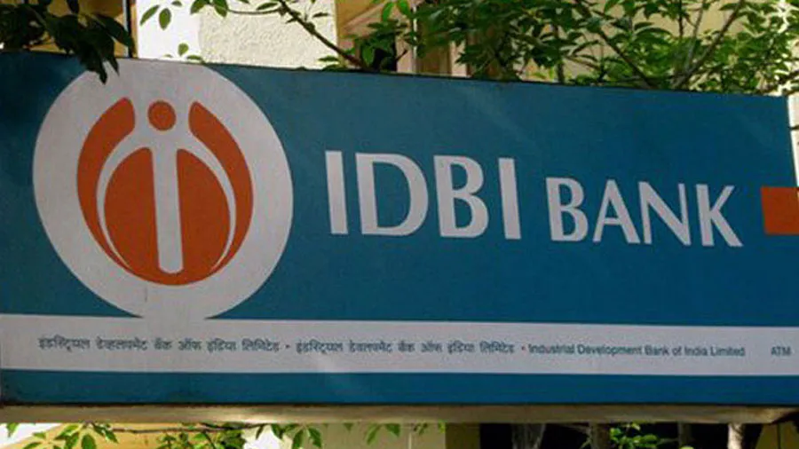 CBI registered case against 15 senior officials of IDBI Bank- India TV Paisa