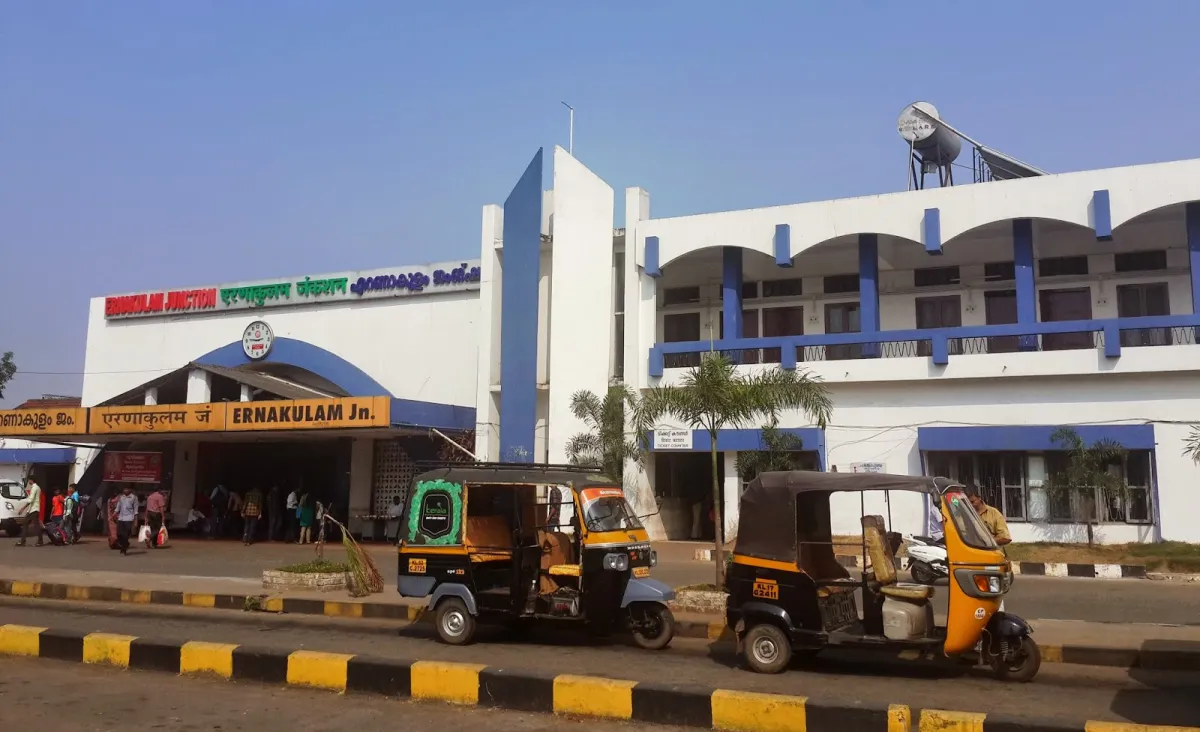 Ernakulam junction- India TV Paisa