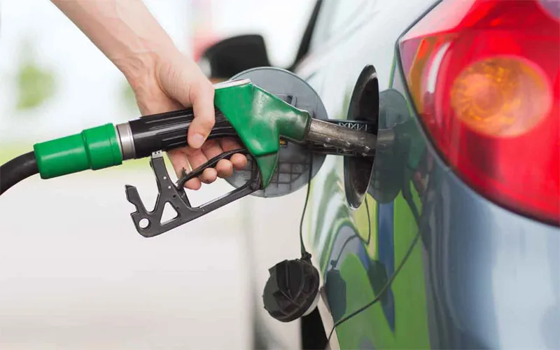 Petrol and Diesel price likely to fall as crude oil price crashes and rupee recovers against USD- India TV Paisa