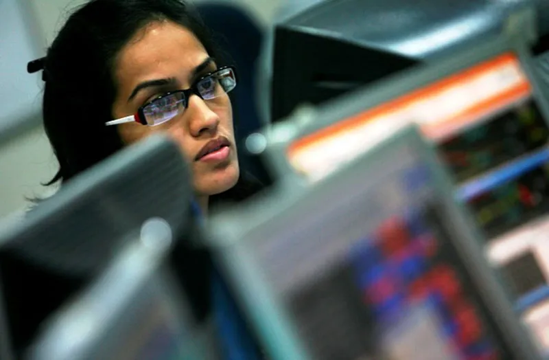 Sensex and Nifty recovers after fall in initial trade- India TV Paisa