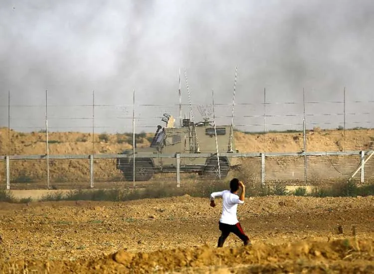 Gaza militants fire dozens of mortars at southern Israel- India TV Hindi
