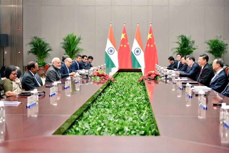China: Narendra Modi, Xi Jinping discuss bilateral ties in Qingdao- India TV Hindi