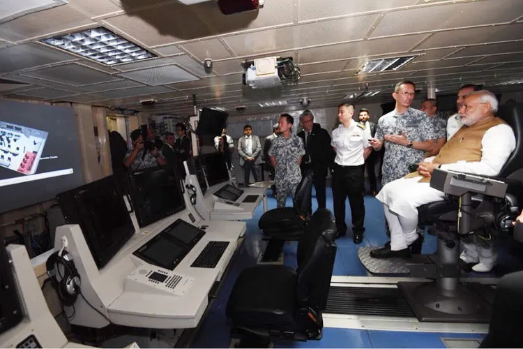 PM Narendra Modi visits Changi Naval Base in Singapore- India TV Hindi