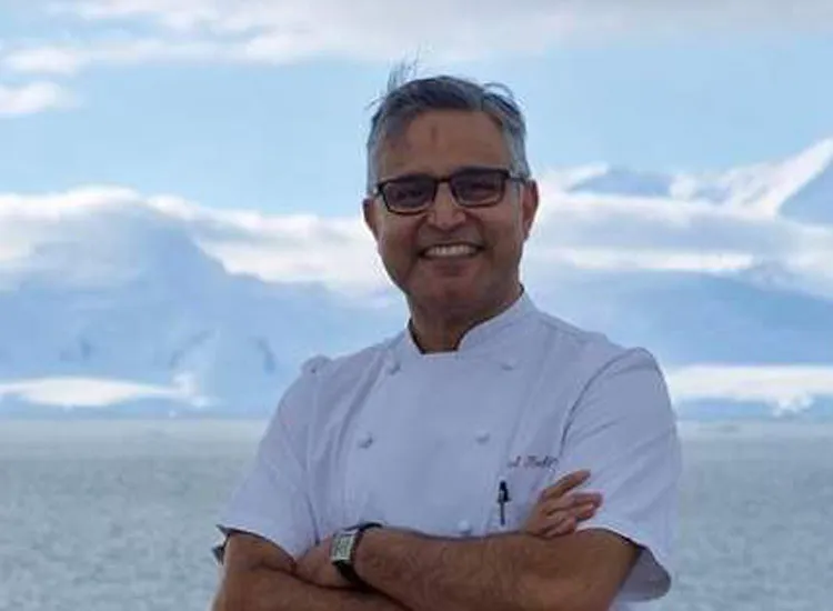 UAE residents call for sacking of famous chef for...- India TV Hindi
