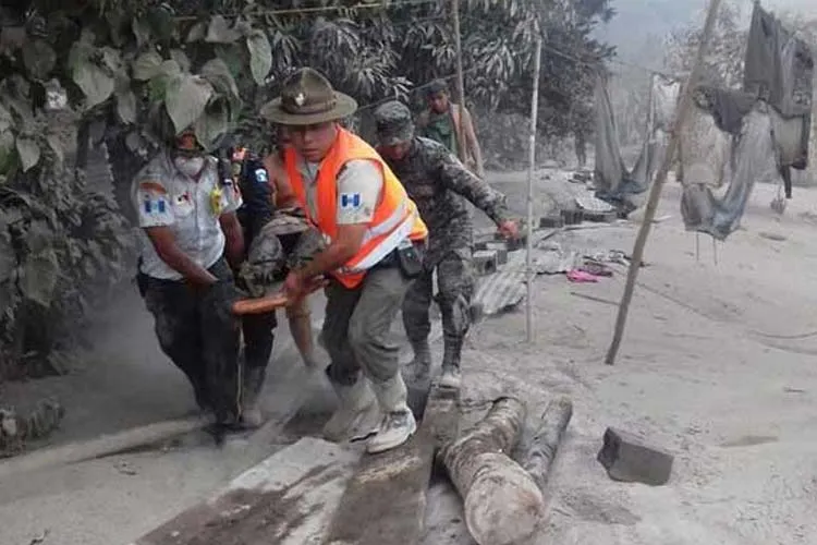 Guatemala Volcano Eruption Leaves 73 Dead Hundreds Missing- India TV Hindi