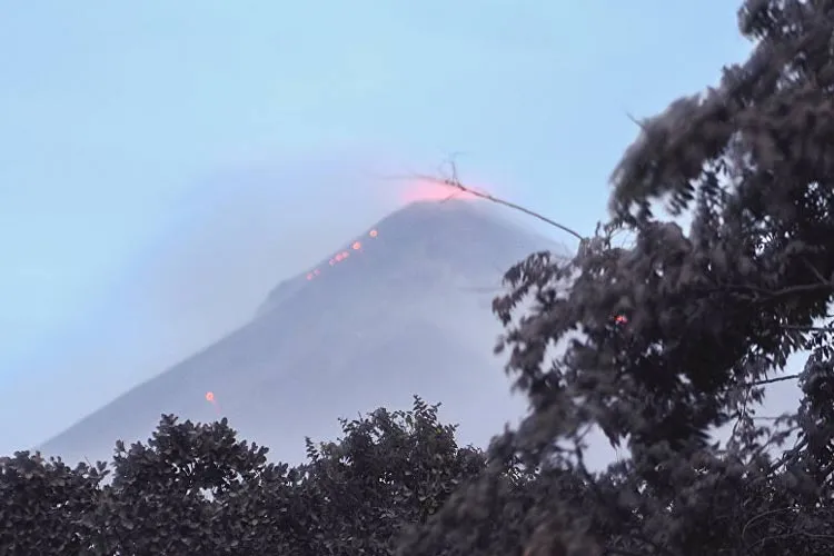 Guatemala Fuego volcano eruption 69 dead and hundreds...- India TV Hindi