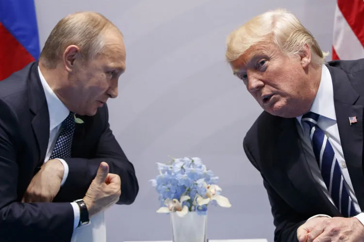 Vladimir Putin says he is willing to meet Donald Trump at summit | AP- India TV Hindi