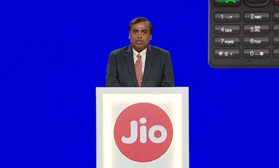 Know how Jio GigaFiber can reduce your cable of DTH bill- India TV Paisa