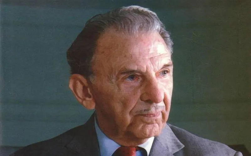 Its 114th birth anniversary of JRD Tata and these are the interesting facts about him and Tata Group- India TV Paisa