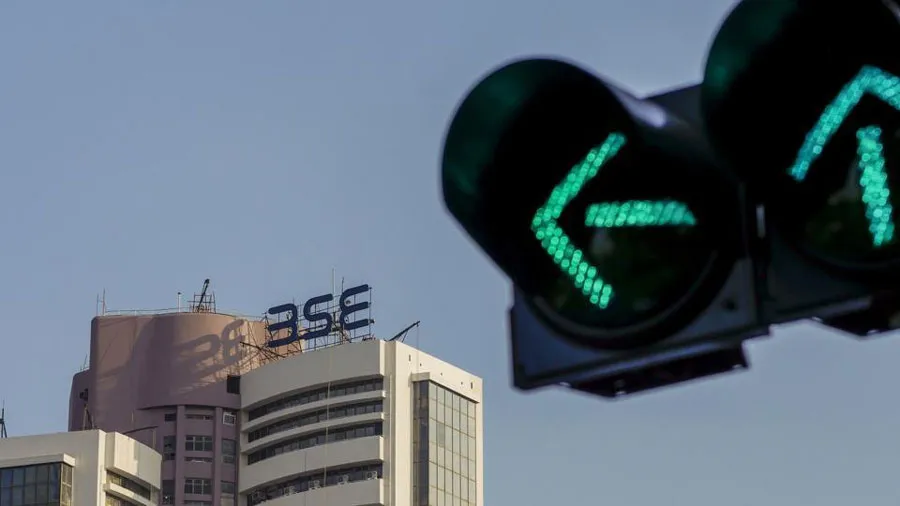 Sensex and Nifty opens positive on Monday - India TV Paisa