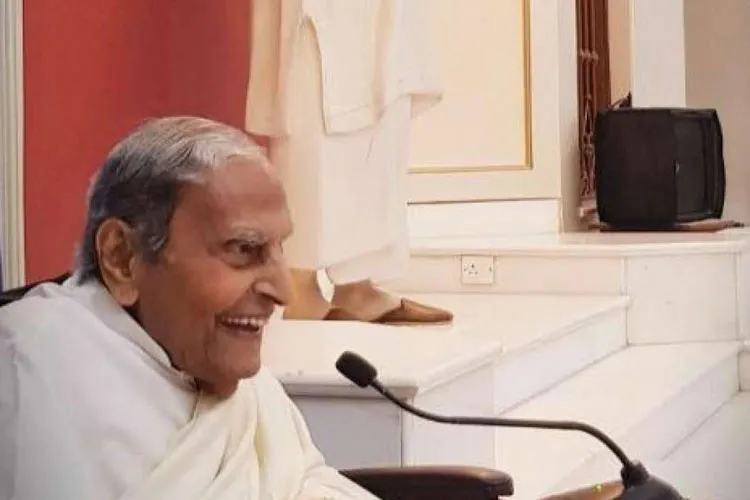 Spiritual leader Dada Vaswani passes away at the age of 99- India TV Hindi