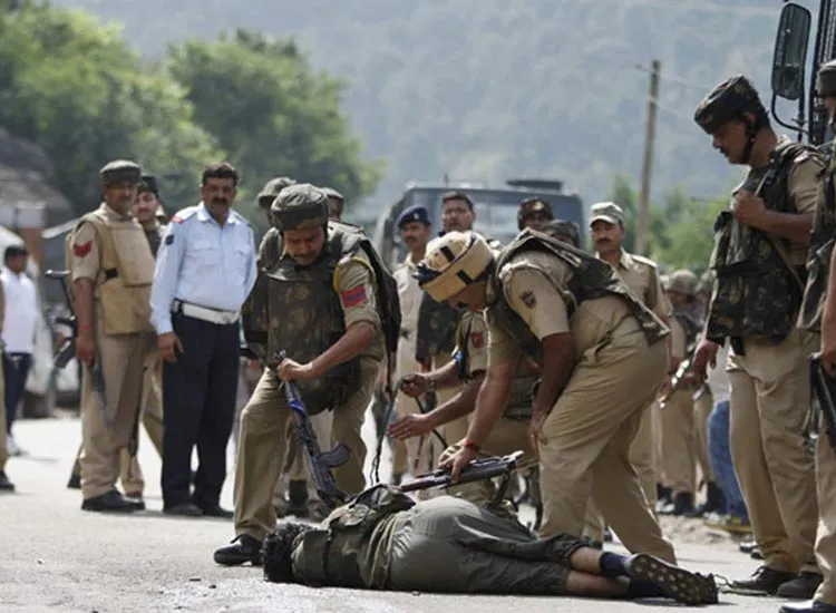 जम्मू-कश्मीर, कुपवाड़ा, अल बद्र, 4 आतंकवादी गिरफ्तार- India TV Hindi
