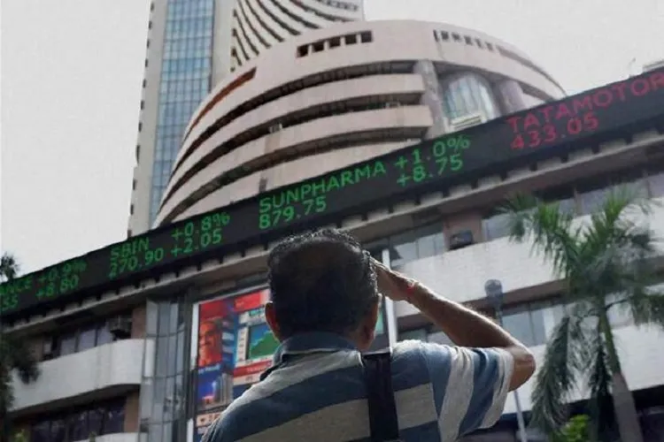Sensex and Nifty under pressure before SBI Results- India TV Paisa