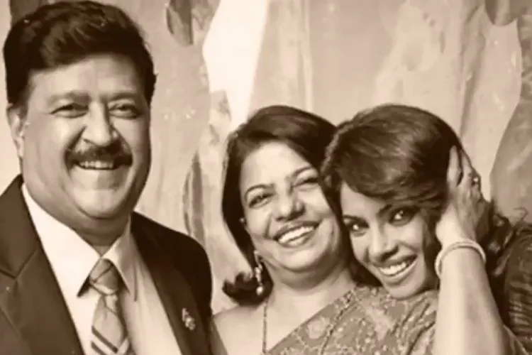 Priyanka Chopra with father Ashok Chopra and mother Madhu Chopra- India TV Hindi
