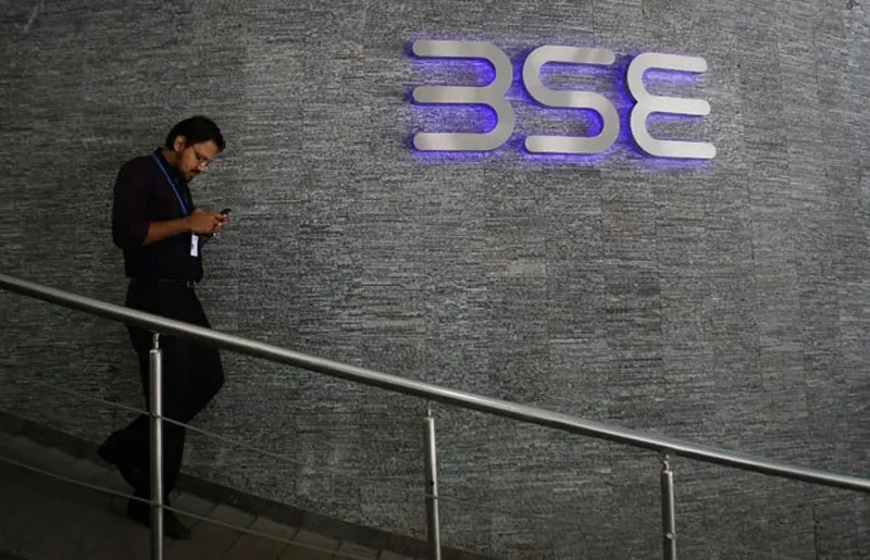 Sensex and Nifty closes down as PSU bank index crashes after bad SBI results- India TV Paisa