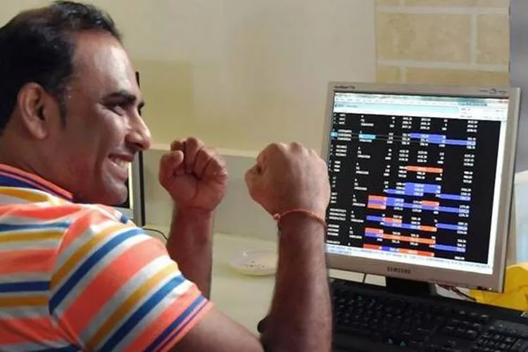 Sensex and Nifty rose to new record high on Monday- India TV Paisa