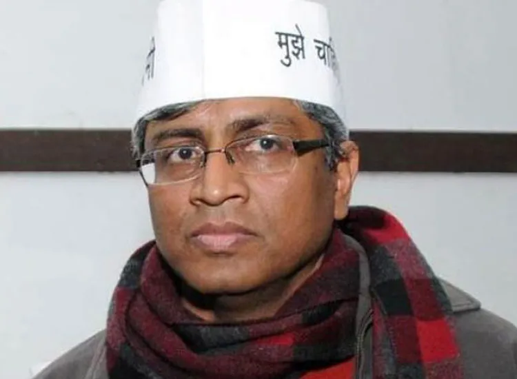 AAP Leader Ashutosh resigns From Aam Aadmi Party- India TV Hindi