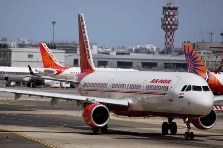 Drunk man urinates on woman passenger’s seat in Air India flight | PTI- India TV Hindi