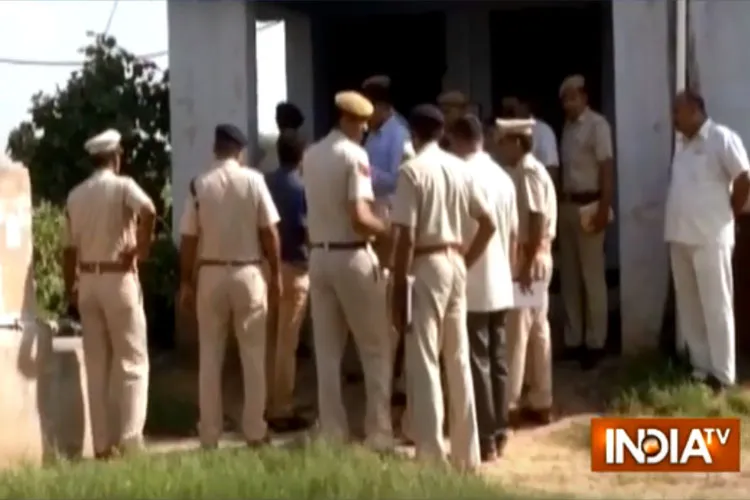 Rewari gang rape: SP Rajesh Duggal transferred, house owner arrested, main accused still on run | PT- India TV Hindi