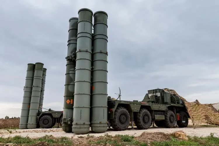 Deal on S-400 air defence systems can be finalised with russia says Defence Minister- India TV Hindi