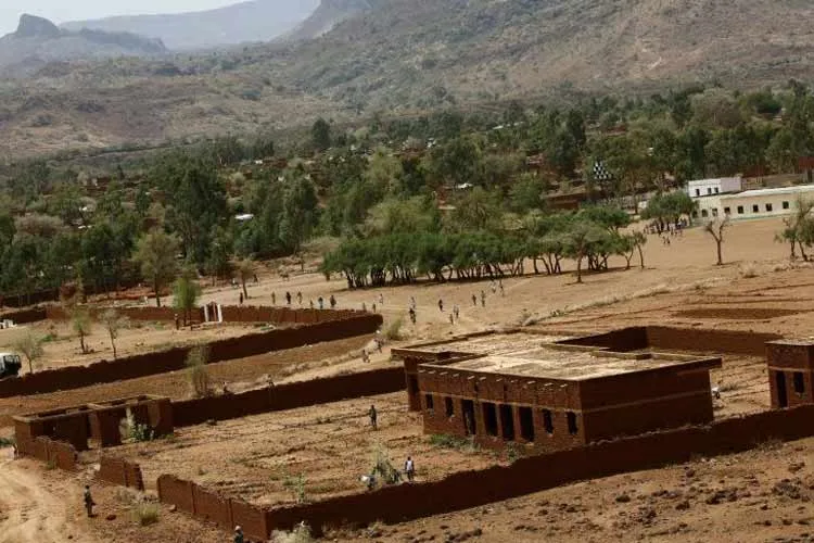 20 dead as hill collapses on Darfur village in Sudan- India TV Hindi