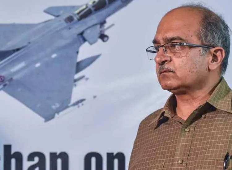 Rafale deal 'largest defence scam' in India's history: Prashant Bhushan- India TV Hindi