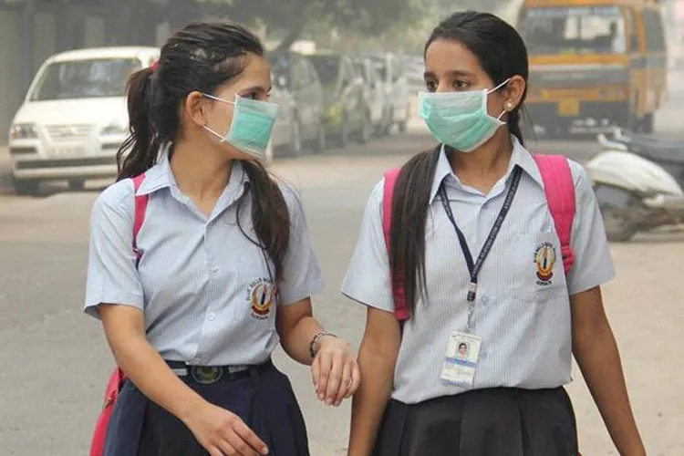 Delhi air quality remains poor, thick haze engulfs, situation to worsen next month | PTI Representat- India TV Hindi